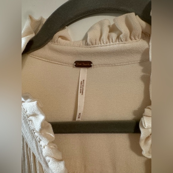 Cream Ruffled Dress - Picture 2 of 4